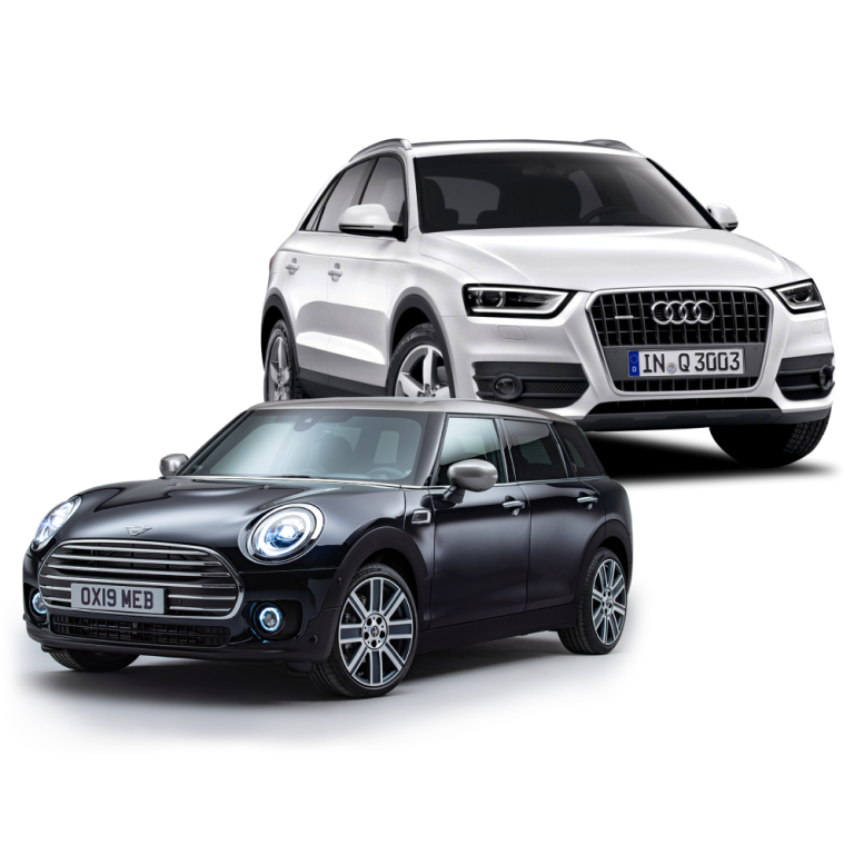 ein Mini und ein Audi nebeneinander